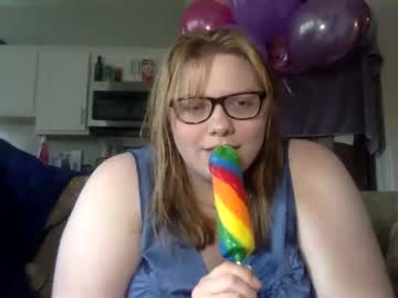 [31-07-22] katdabby_420 record public show from Chaturbate