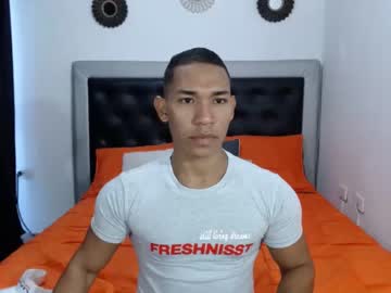 [07-03-22] miguelhornyguy premium show from Chaturbate