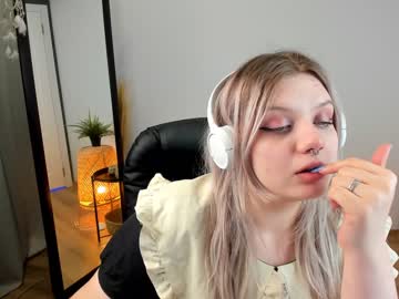 [05-05-23] iris_kisskiss show with toys from Chaturbate