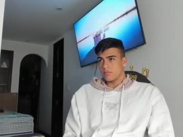 [15-03-22] allen_gonzalez_ record video from Chaturbate