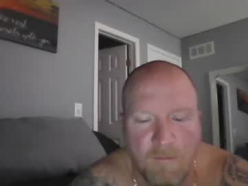 [18-03-22] bigdaddie00 record show with toys from Chaturbate