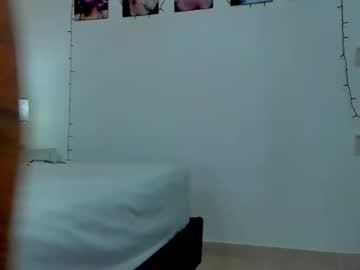 [07-01-24] anna_chernova4u public webcam from Chaturbate.com