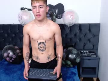 [07-04-22] wild_sexxx_ show with toys from Chaturbate.com