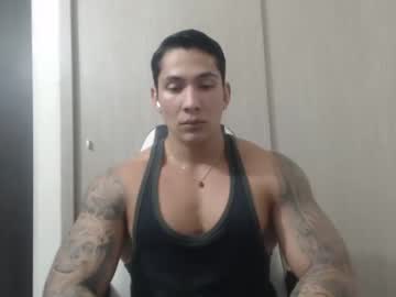 [08-11-22] musclete public show from Chaturbate