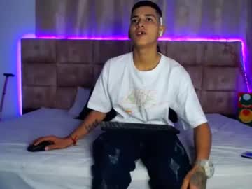 [06-04-22] _sexy_booy_ record video with toys from Chaturbate