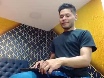 [04-03-23] jamesmillers_ record webcam video from Chaturbate.com