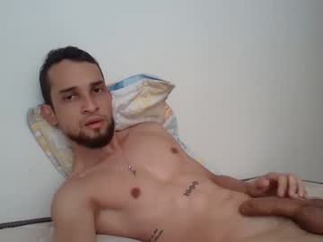 [19-06-22] almightybeston video with toys from Chaturbate