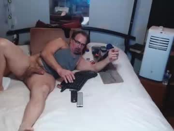 [29-10-23] thehotlantaman video with toys from Chaturbate.com