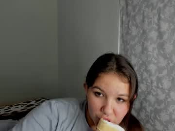 [10-08-23] mia_blooomx premium show from Chaturbate