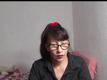 [04-10-23] cristalsweet_69 private show video from Chaturbate.com