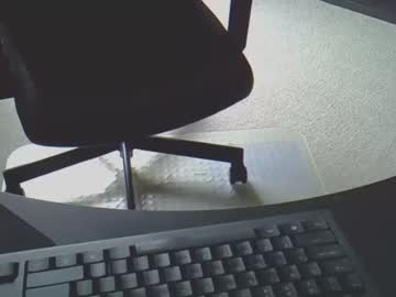 [22-04-23] davem8111 cam video from Chaturbate.com