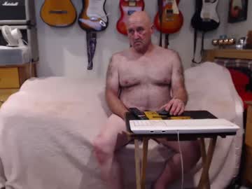 [02-04-24] guitarsexgod private show video from Chaturbate