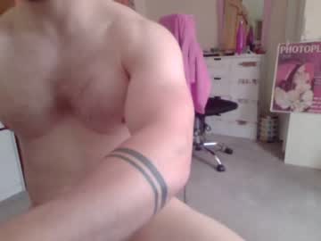 [10-06-22] bigclamy public show video from Chaturbate