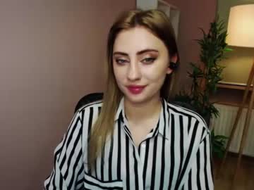 [26-01-22] xperfectlaura video from Chaturbate