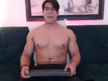 [11-11-22] herny_steel record public webcam video from Chaturbate