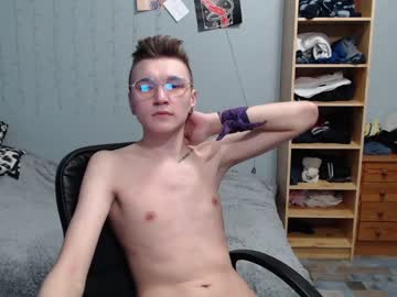 [10-05-22] adamkeller record premium show video from Chaturbate.com