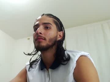 [26-08-22] marco_bravos record public show video from Chaturbate