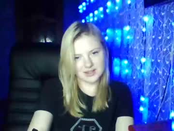 [07-10-22] barbieblonde__ record blowjob video from Chaturbate.com