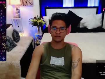 [22-08-22] martin_delgado02 chaturbate public show video