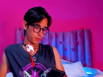 [15-03-24] danny_lefay record video with dildo from Chaturbate