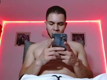 [05-09-23] kevinnass1 record public show from Chaturbate.com