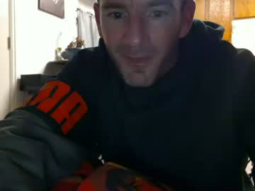 [21-11-22] jay69wild719 public show from Chaturbate