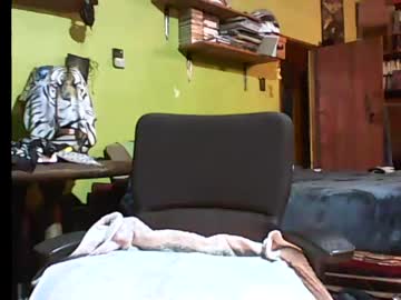[25-11-22] hot_fellow public show video from Chaturbate.com