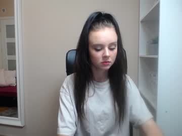 [12-07-22] mia_sis video with toys from Chaturbate