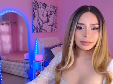 [29-03-22] bellacelest3_hornypetiteasian show with toys