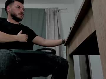 [22-04-24] juliusss_ public show from Chaturbate