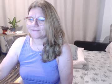 [23-07-22] goldieeva record video with toys from Chaturbate