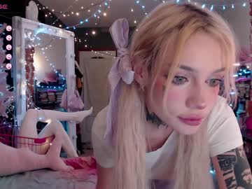 [23-01-24] molly_siu chaturbate toying