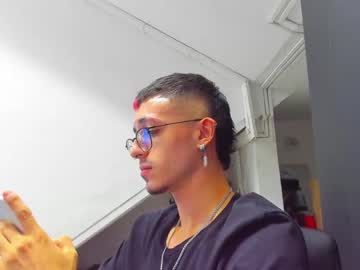 [17-07-22] jfvalencia chaturbate show with toys