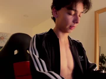 [06-01-24] jessy_white_ public show video from Chaturbate