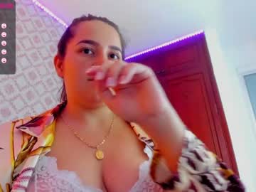 [17-07-23] violet07_ public show from Chaturbate.com