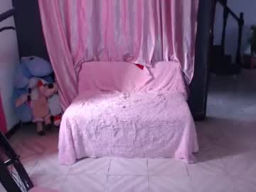 [13-12-22] yummyqueenx webcam video from Chaturbate.com