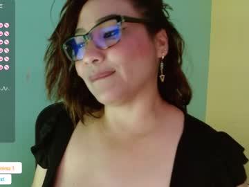 [26-12-23] juli_ramirez1 chaturbate show with cum