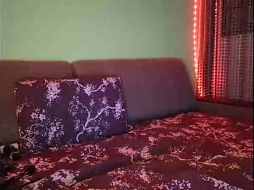 [24-11-23] honeybee_69_ public show video from Chaturbate.com