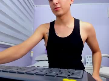 [05-02-22] horny_officeman record webcam show from Chaturbate.com