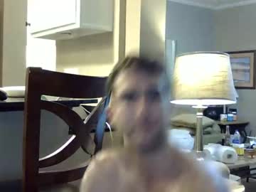 [04-12-22] hugelittleguy webcam