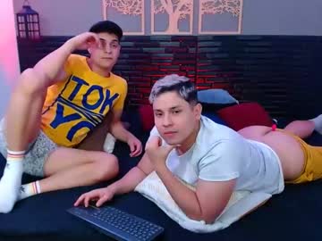 [05-09-22] ander_davis record public show from Chaturbate.com