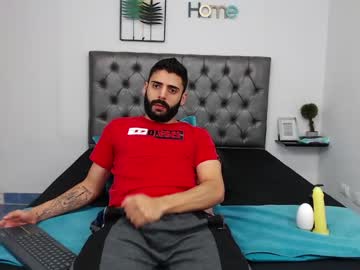 [27-07-22] aaron_fischer chaturbate show with toys