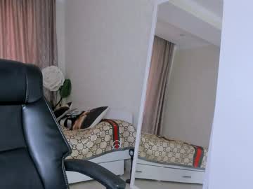 [13-09-23] mercedesss_8 cam video from Chaturbate