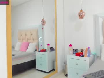 [16-06-23] kinky_valeria public webcam video from Chaturbate.com