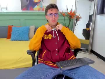 [05-07-22] austin_moon_ record video with toys from Chaturbate