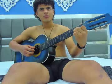 [11-07-22] maximilianopaez record public show from Chaturbate.com