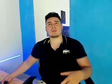 [02-06-22] andrewhorny_ record public show from Chaturbate
