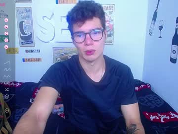 [22-11-23] milo_escorpio record public webcam