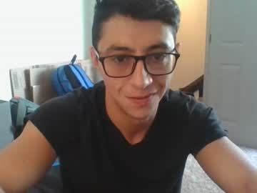 [10-01-23] ddiaz666 record video with dildo from Chaturbate