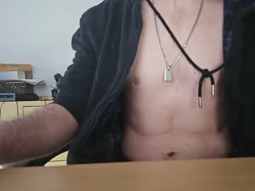 [14-04-24] randomspy_ public webcam video from Chaturbate.com